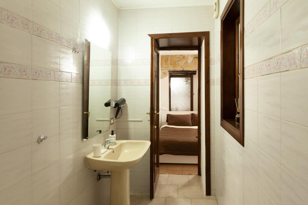 Centro Storico CagliariCasa Tipica Sarda Apartment Bagian luar foto