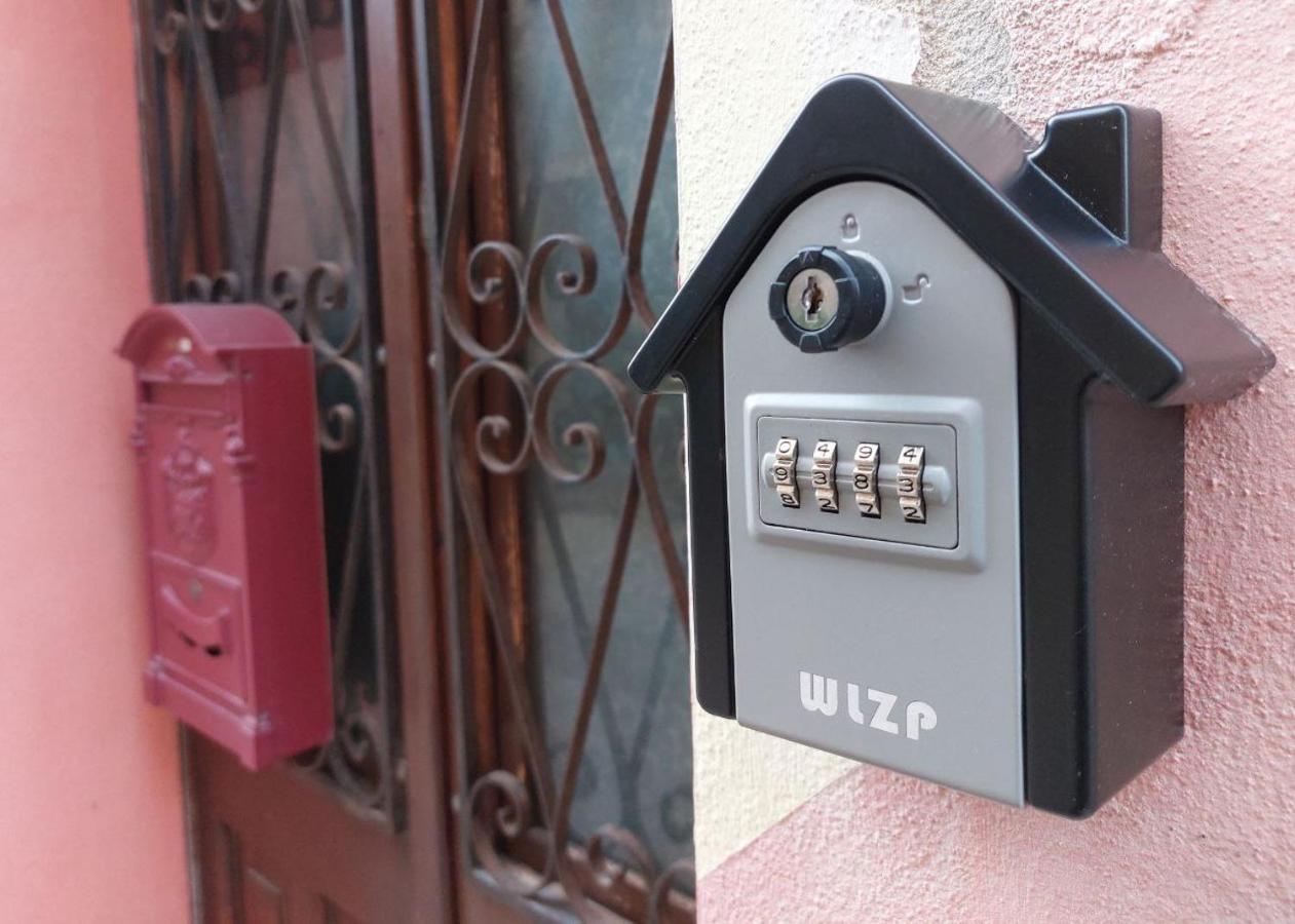 Centro Storico CagliariCasa Tipica Sarda Apartment Bagian luar foto